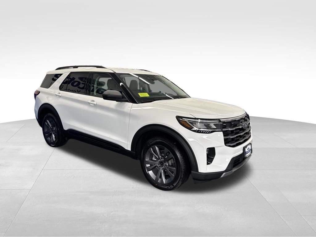 New 2026 Ford Explorer Active w/ Active Comfort Package AWD/4WD image 3