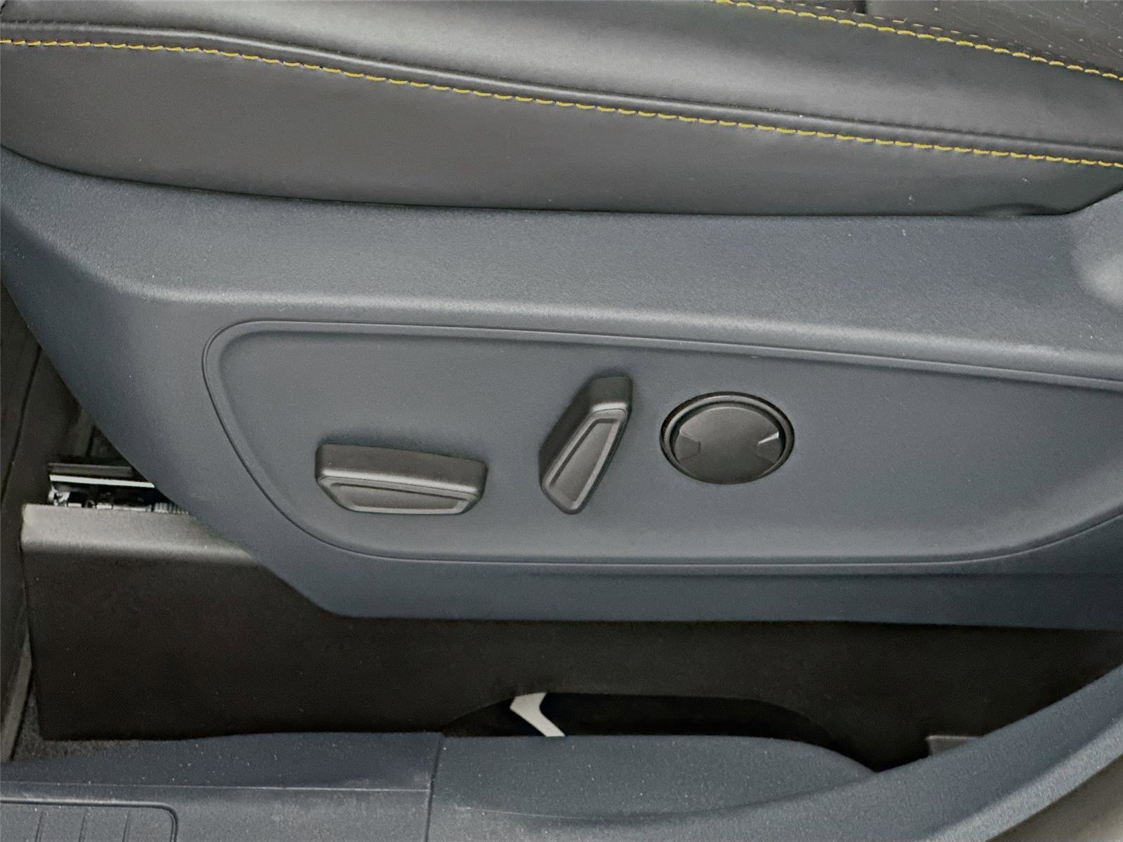 New 2026 Ford Maverick Tremor image 23