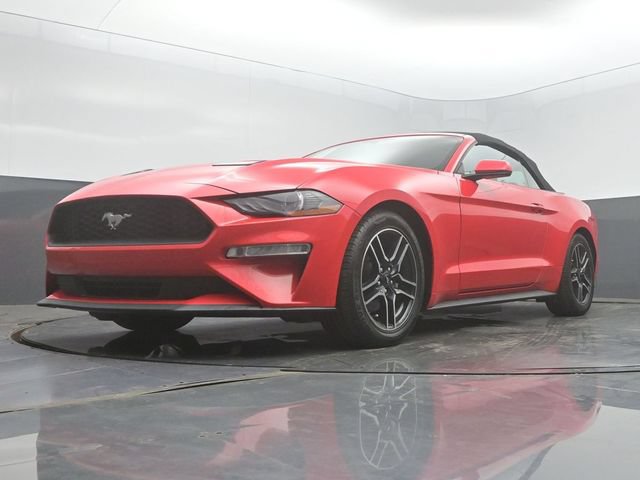Used 2020 Ford Mustang Premium RWD image 39