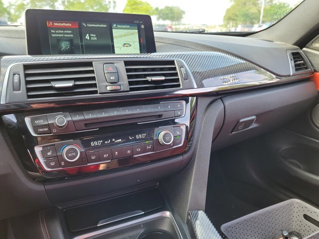 Used 2018 BMW M4 Coupe RWD image 18