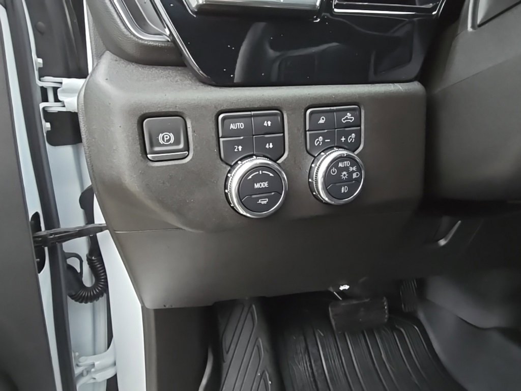 Used 2025 GMC Sierra 3500 SLE w/ SLE Value Package image 20