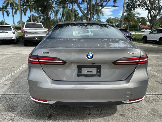 Used 2026 BMW 530i xDrive AWD/4WD image 24