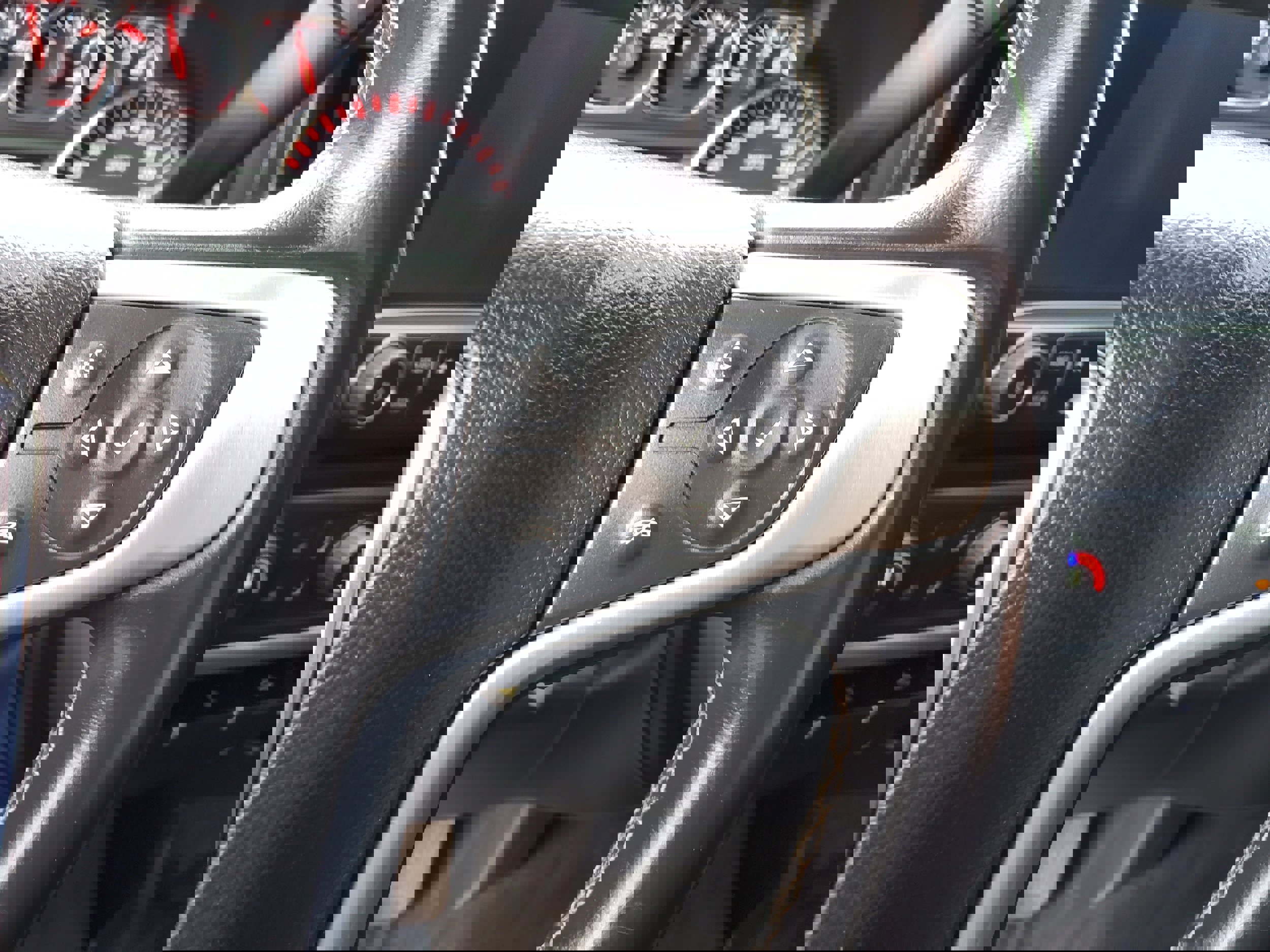 Used 2014 GMC Sierra 1500 SLE w/ SLE Value Package image 15