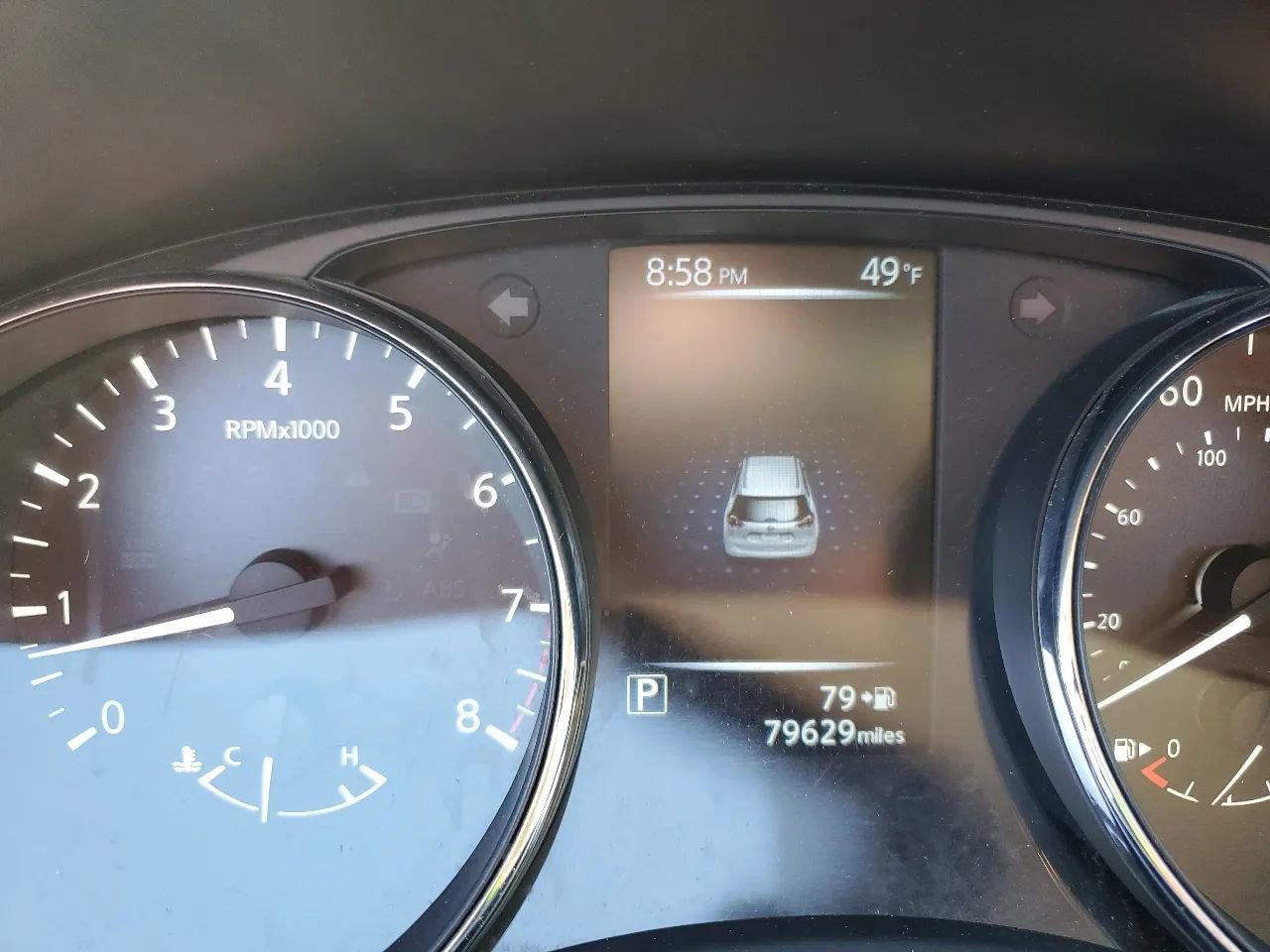 Used 2017 Nissan Rogue SV FWD image 23