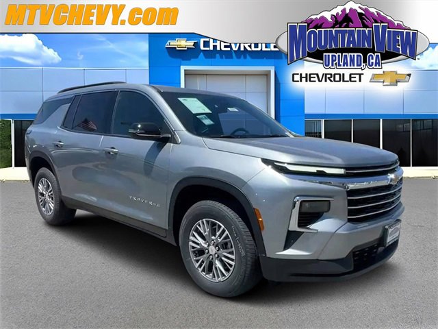 New 2026 Chevrolet Traverse LT w/ LPO, Floor Liner Package image 1