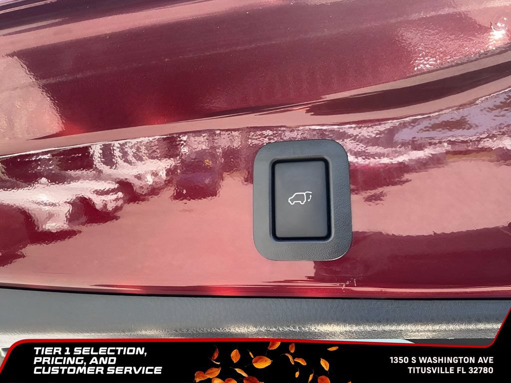 Used 2018 Toyota Highlander Plus w/ Carpet Mat Package (TMS) AWD/4WD image 40