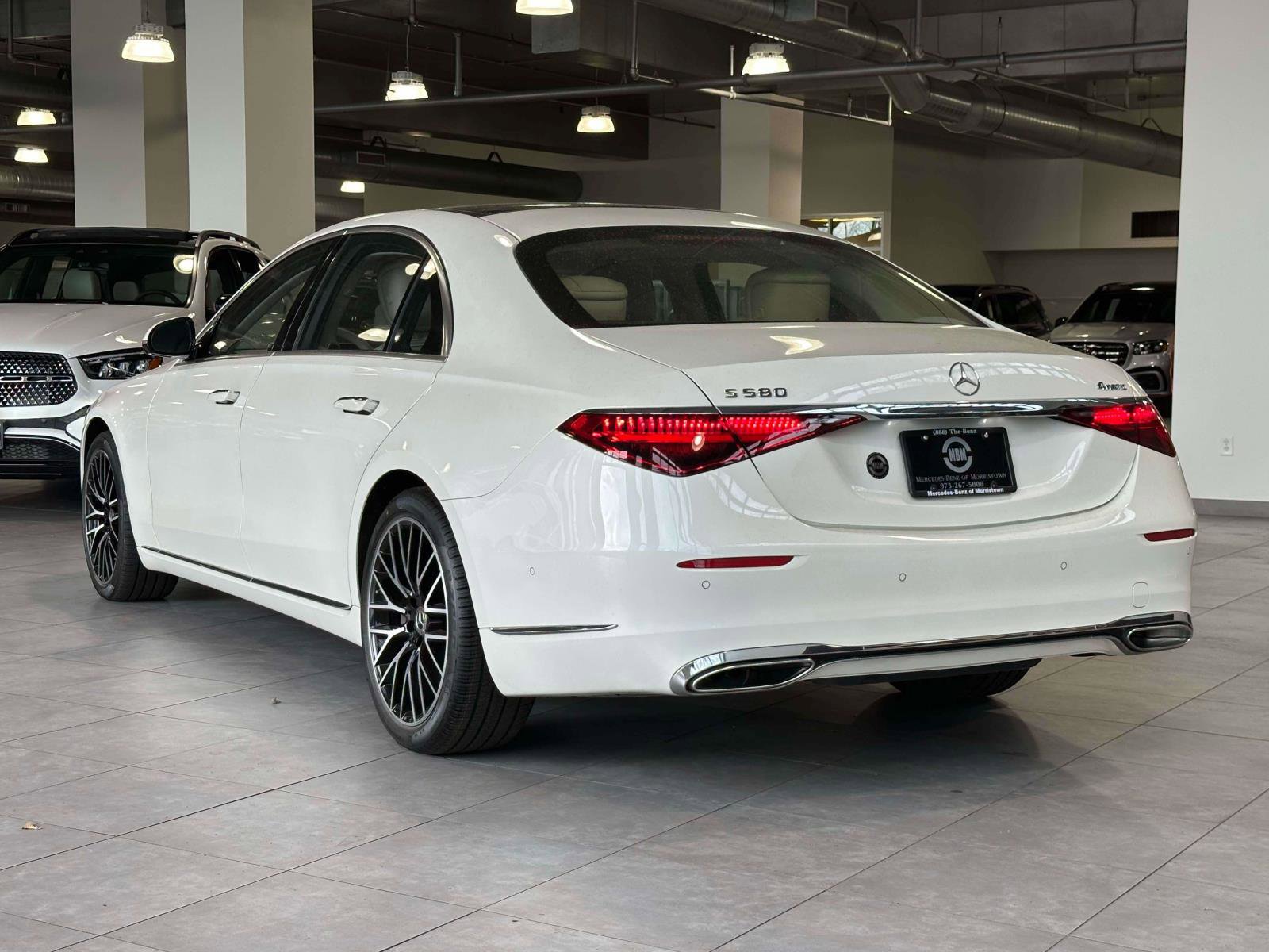 Certified 2023 Mercedes-Benz S 580 4MATIC Sedan image 4