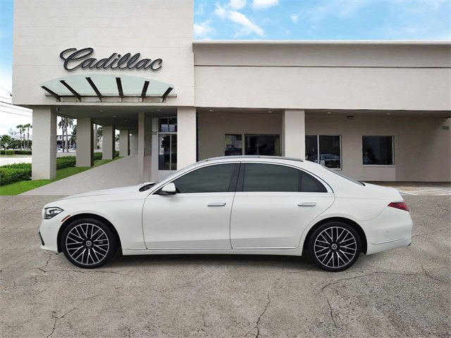 Used 2022 Mercedes-Benz S 500 4MATIC image 2