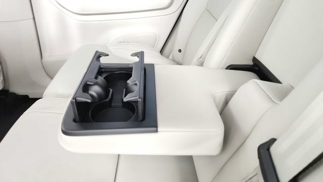 New 2026 Volvo XC90 B6 Ultra w/ Protection Package AWD/4WD image 32