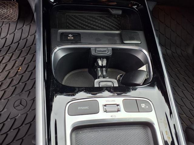 Used 2024 Mercedes-Benz GLB 250 4MATIC image 22