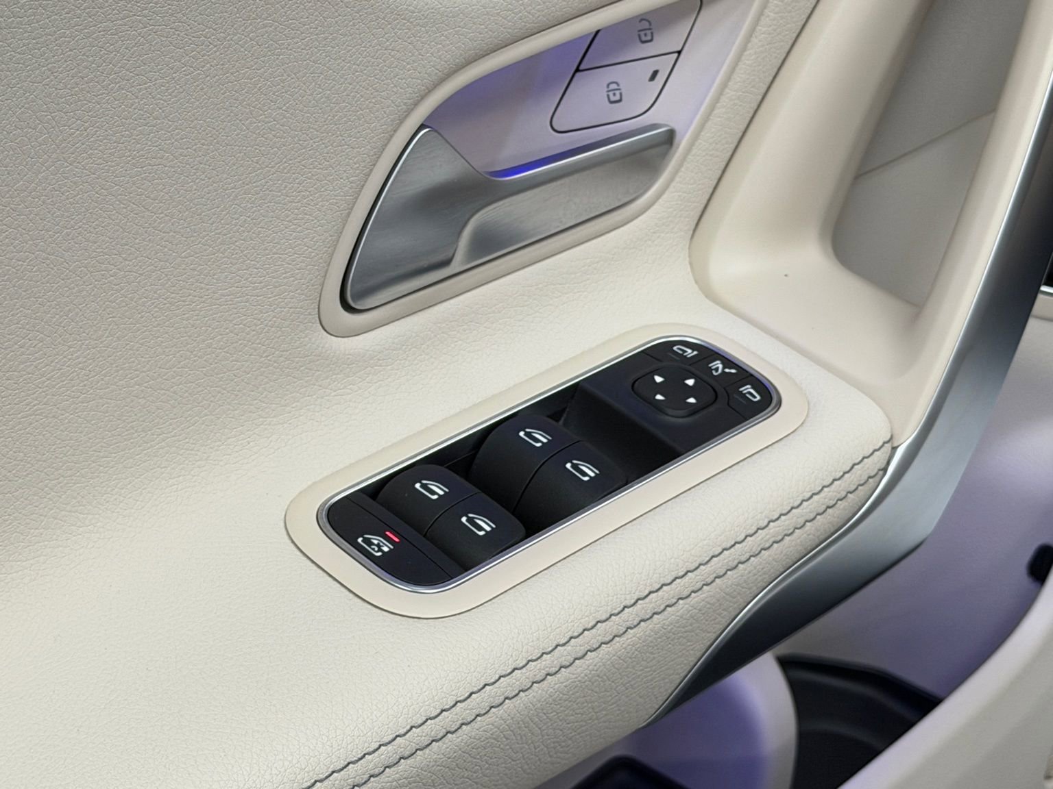 Used 2025 Mercedes-Benz CLA 250 image 20