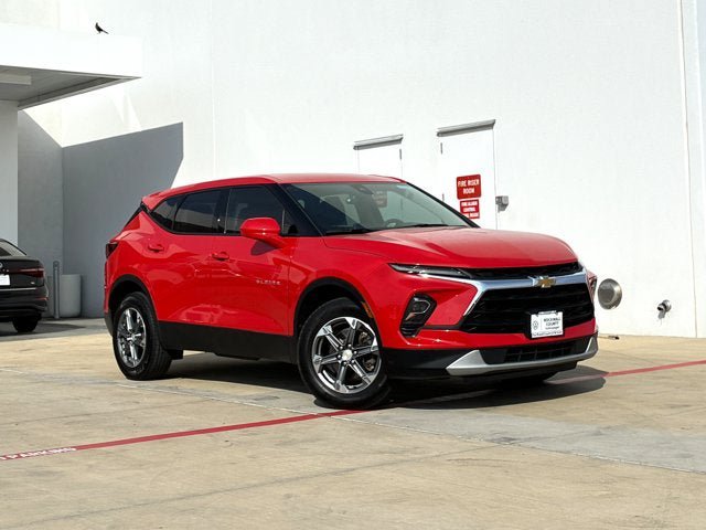 Used 2023 Chevrolet Blazer LT FWD image 5
