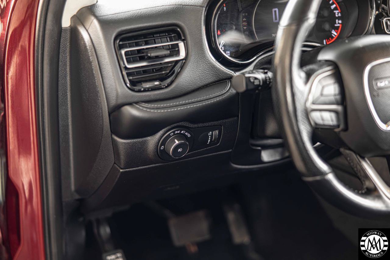 Used 2021 Dodge Durango SXT AWD/4WD image 11