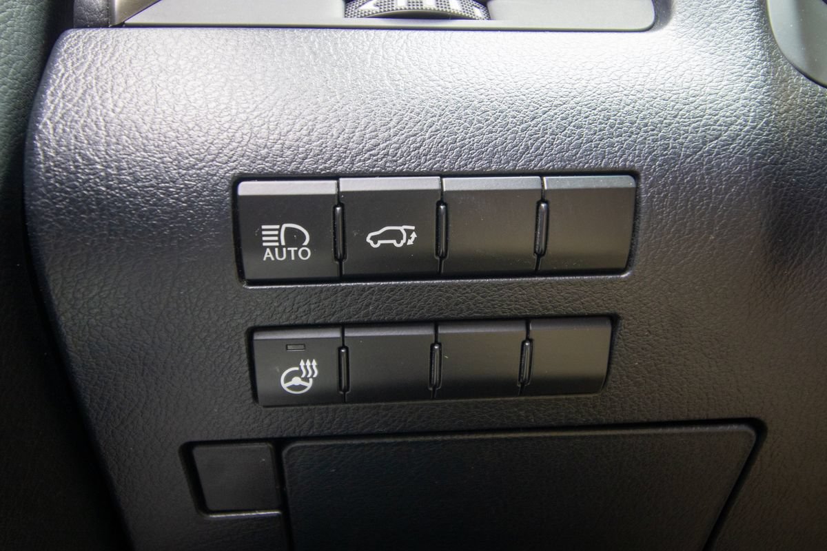 Used 2019 Lexus RX 350L FWD w/ Premium Package image 40