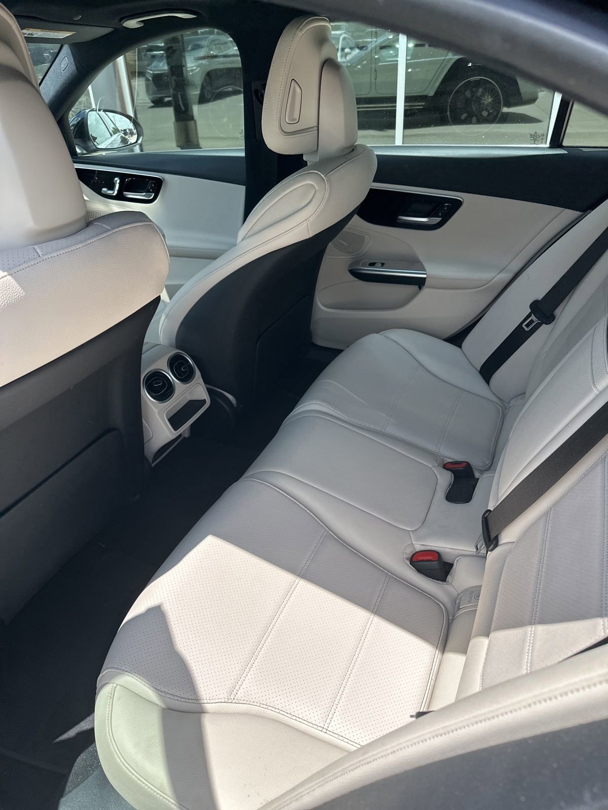 Used 2022 Mercedes-Benz C 300 Sedan image 13