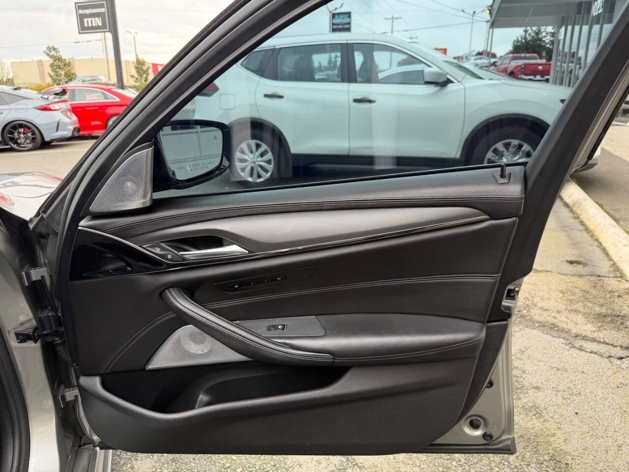 Used 2019 BMW M5 w/ Executive Package image 26