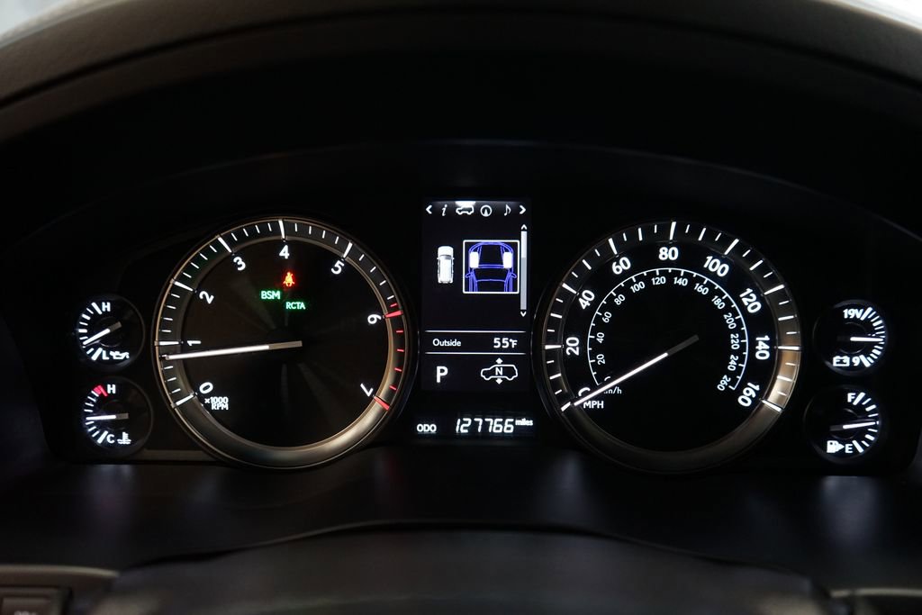 Used 2017 Lexus LX 570 4WD w/ Luxury Package image 42