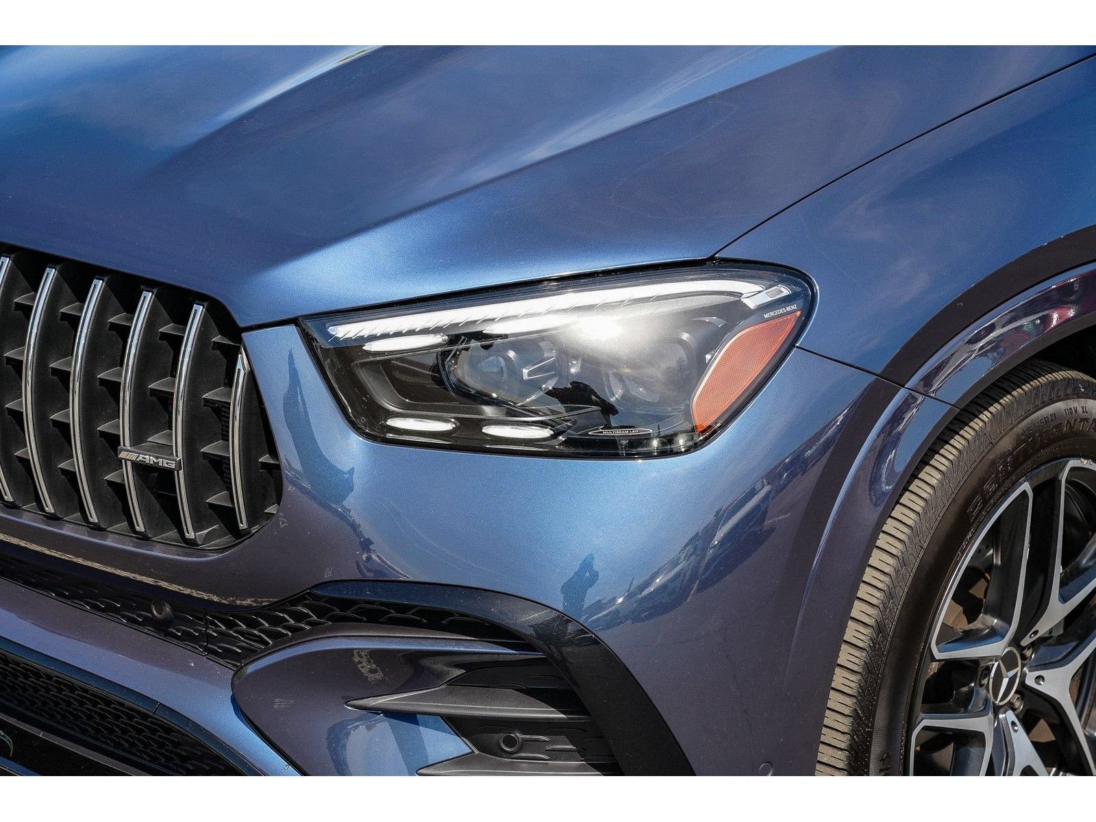 Certified 2025 Mercedes-Benz GLE 53 AMG 4MATIC image 8