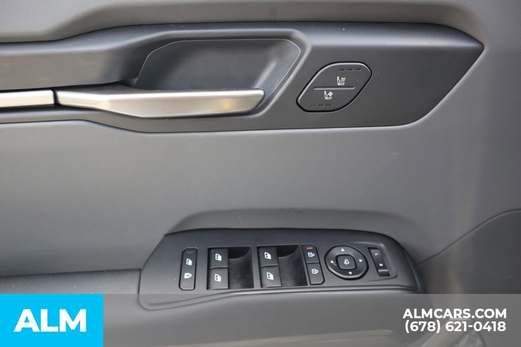 Used 2024 Kia EV9 Light Long Range RWD image 16