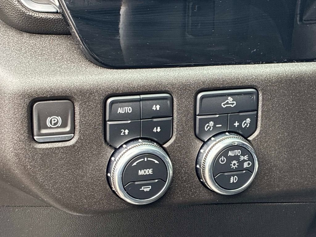 Used 2024 GMC Sierra 1500 Elevation AWD/4WD image 19