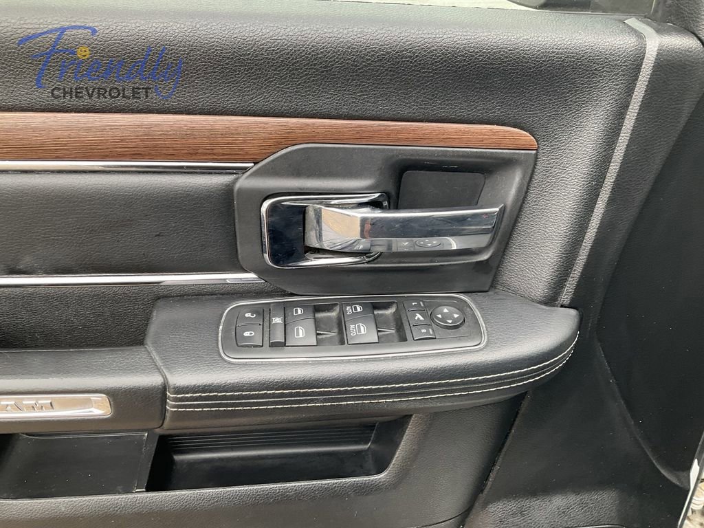 Used 2013 RAM 1500 Laramie w/ Convenience Group AWD/4WD image 17