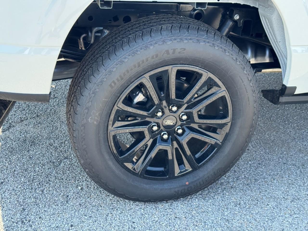 New 2025 Ford F150 Platinum w/ Equipment Group 702A High image 4