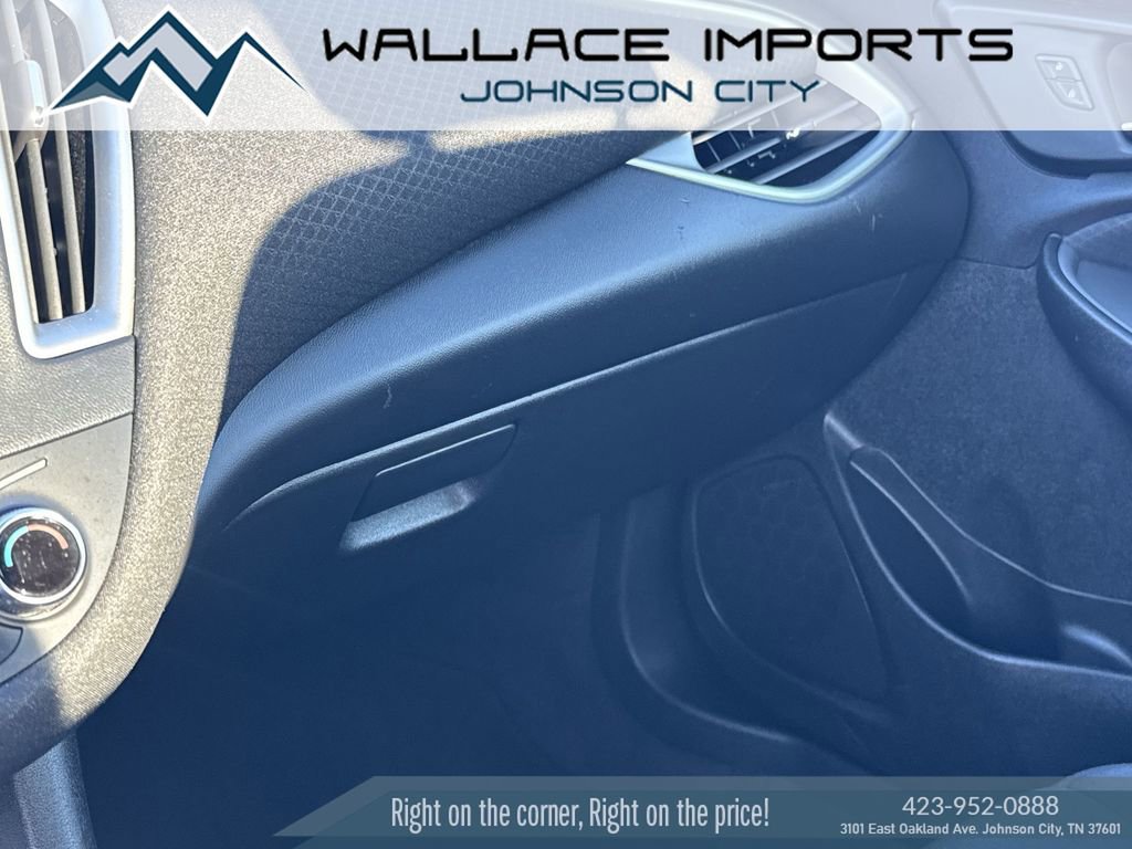 Used 2024 Chevrolet Malibu LT FWD image 20