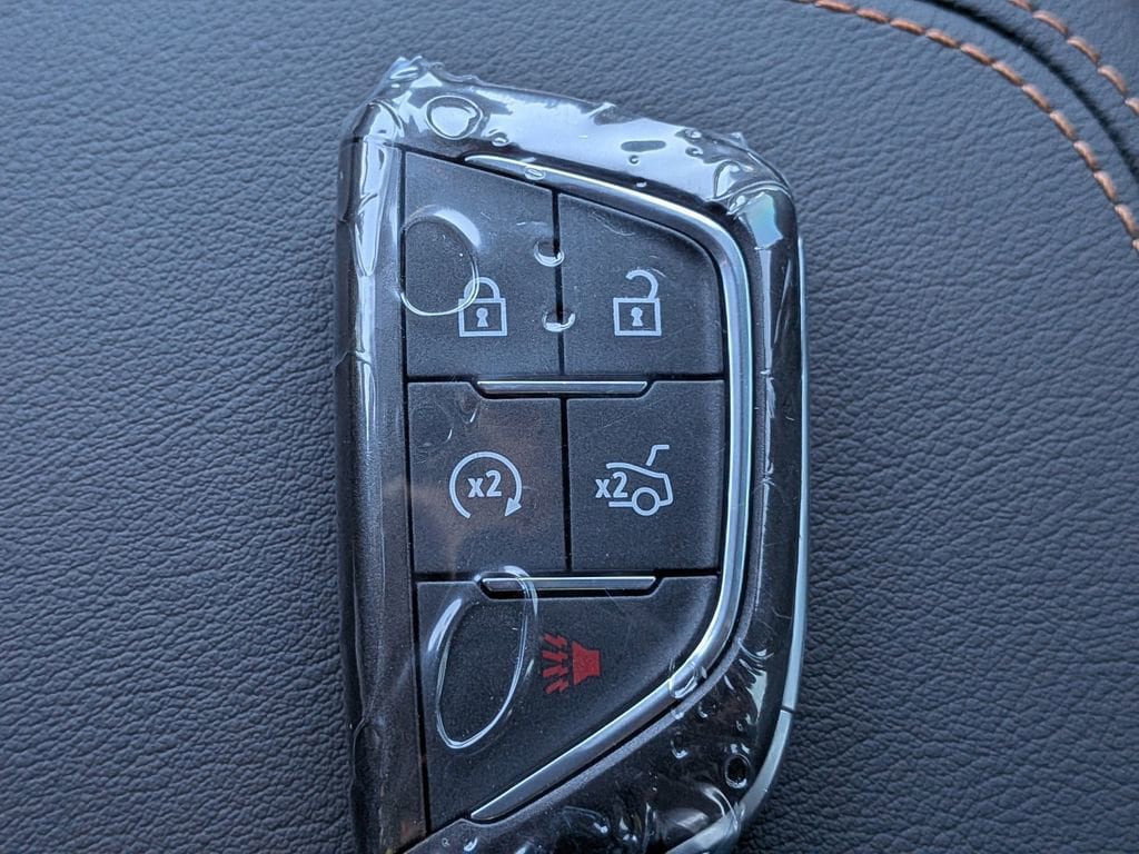New 2026 Cadillac CT5 V w/ Technology Package AWD/4WD image 32