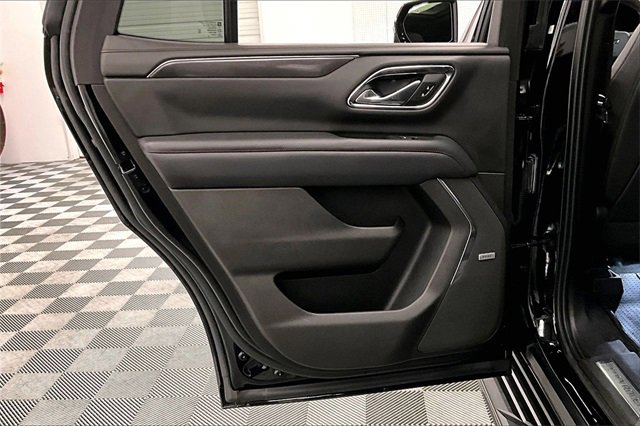 Used 2021 Chevrolet Tahoe RST w/ Luxury Package image 20