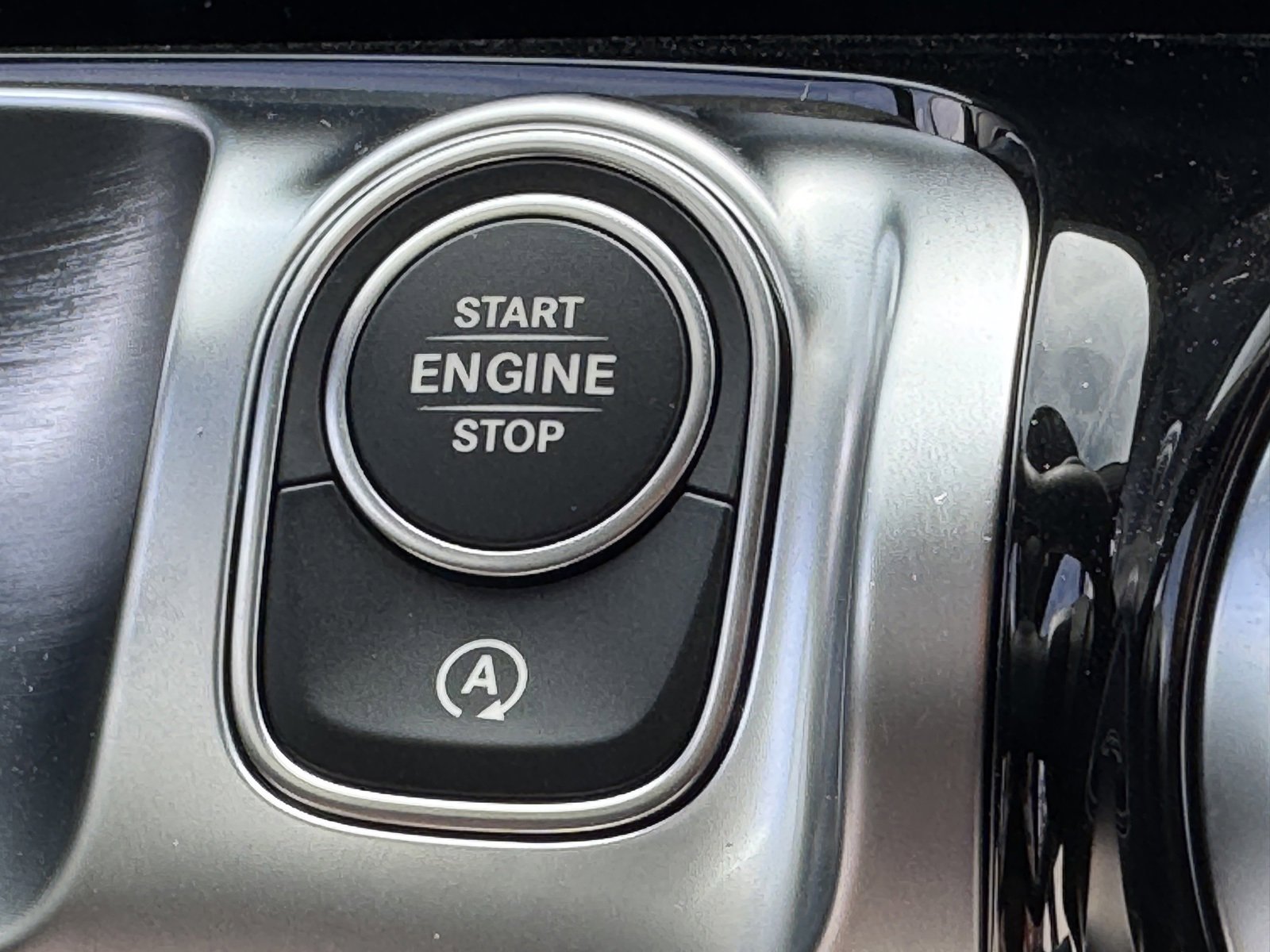 New 2026 Mercedes-Benz GLB 250 image 27