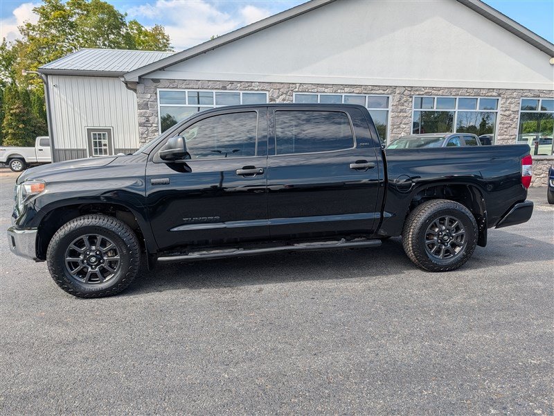 Used 2021 Toyota Tundra SR5 w/ Trail Edition AWD/4WD image 3
