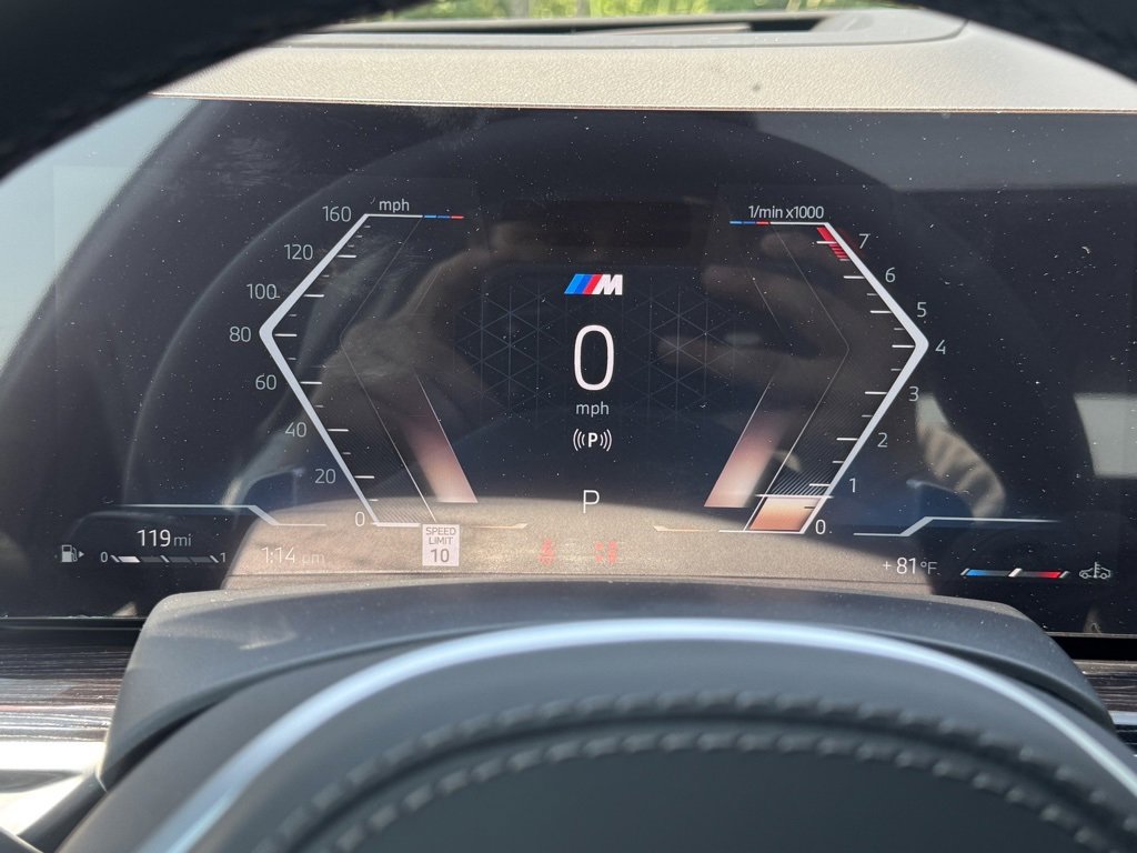 Used 2026 BMW X5 xDrive40i w/ M Sport Package image 25