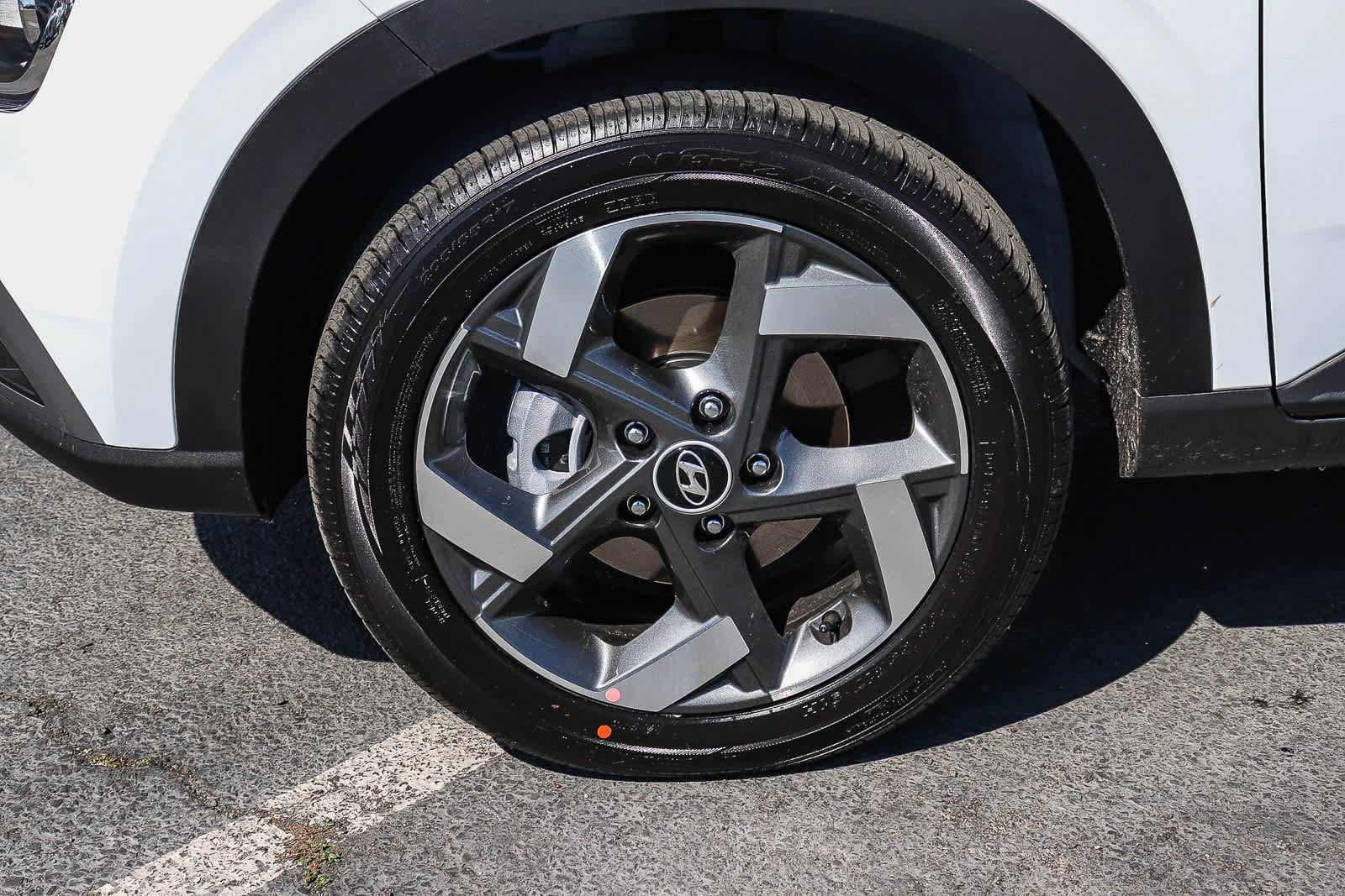 New 2026 Hyundai Venue SEL FWD image 14