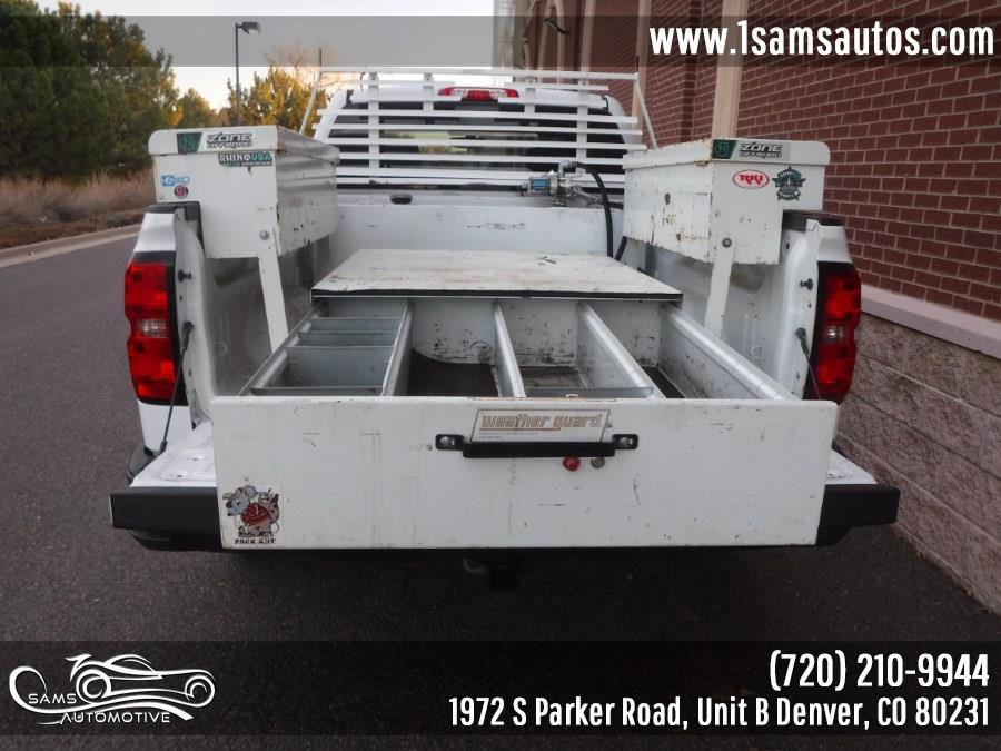 Used 2018 Chevrolet Silverado 1500 W/T w/ Trailering Package AWD/4WD image 34
