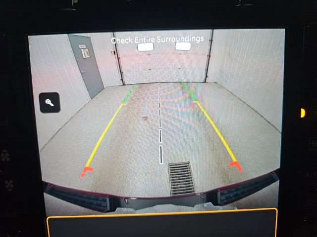 Used 2022 RAM 1500 Limited w/ Body Color Bumper Group image 33