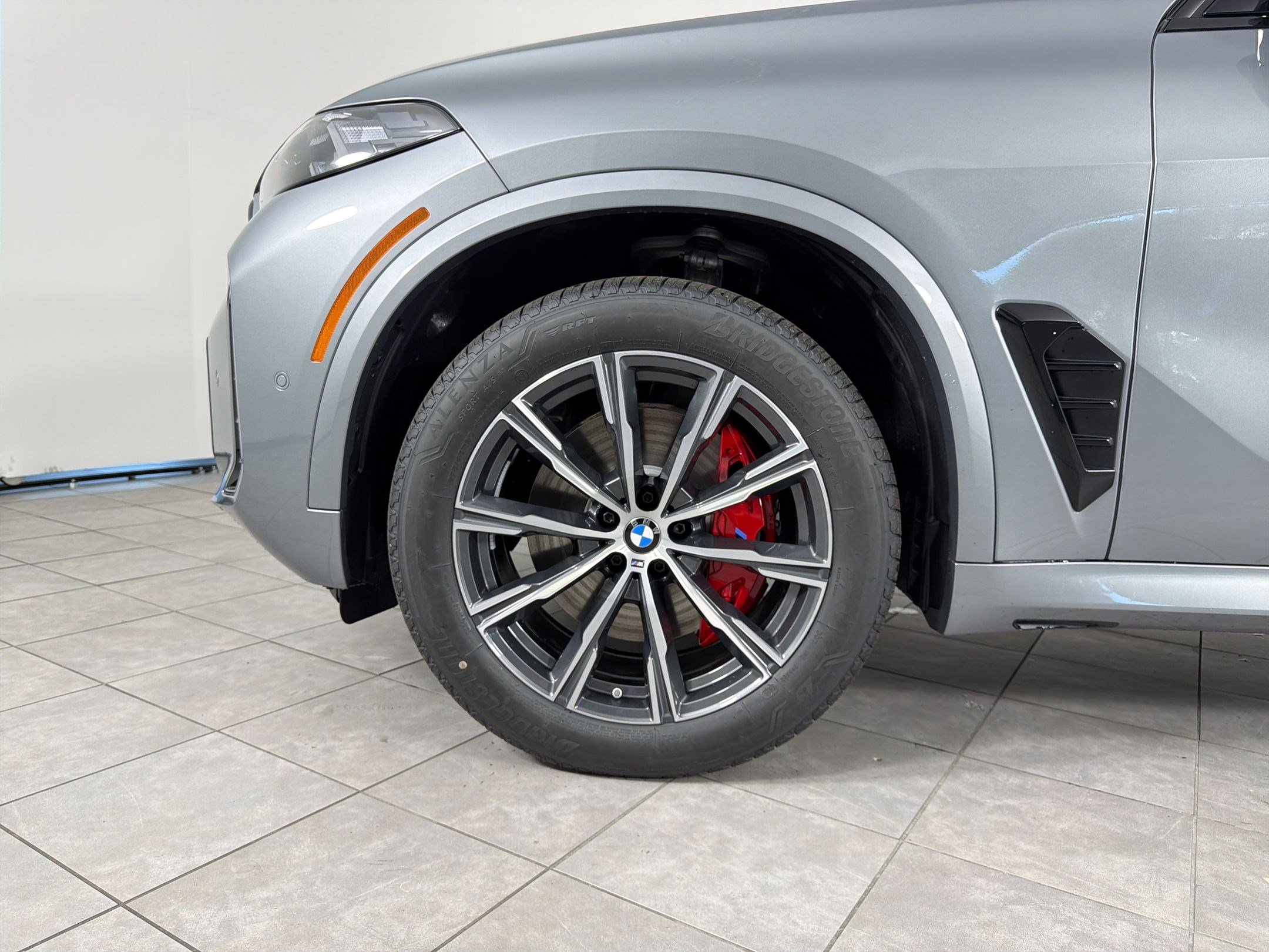 New 2026 BMW X5 xDrive40i AWD/4WD image 11