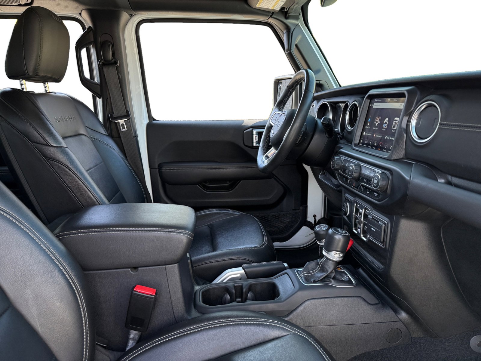 Used 2021 Jeep Wrangler Unlimited Sahara w/ Cold Weather Group image 14