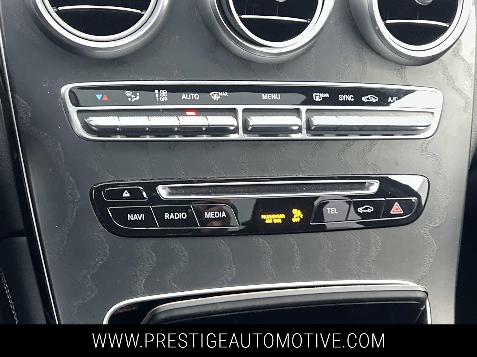 Used 2018 Mercedes-Benz GLC 300 4MATIC image 29