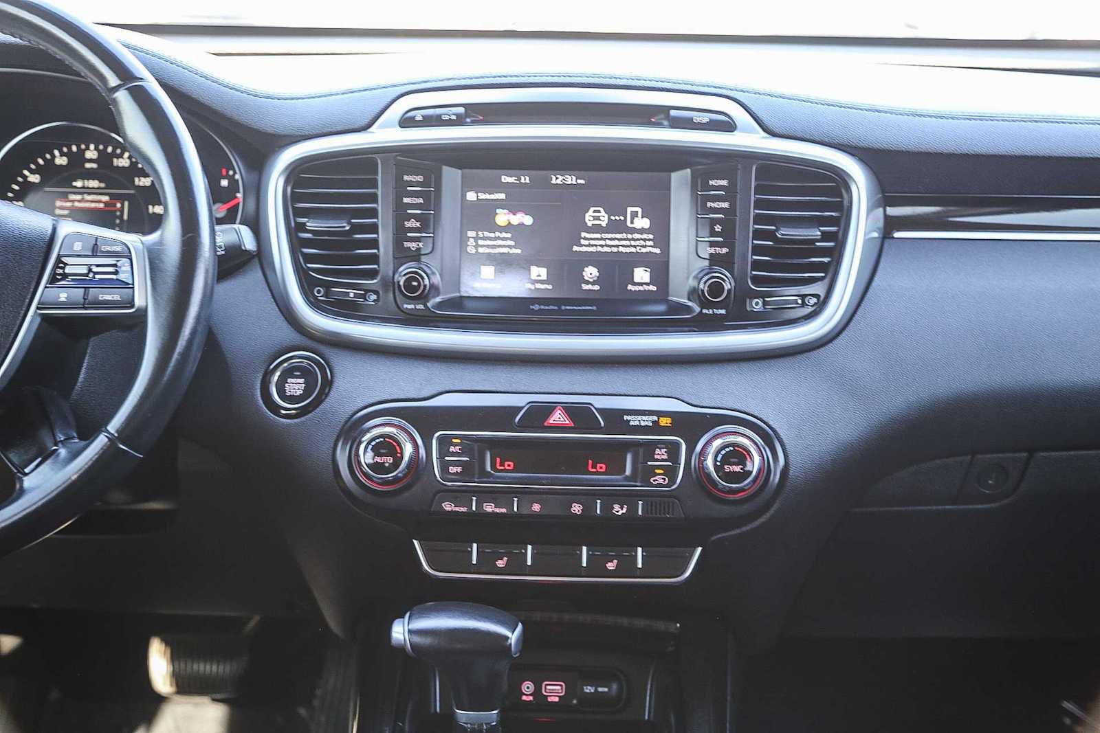 Used 2019 Kia Sorento EX image 10