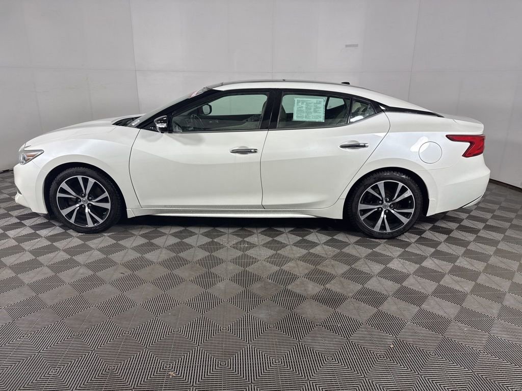 Used 2018 Nissan Maxima Platinum image 5