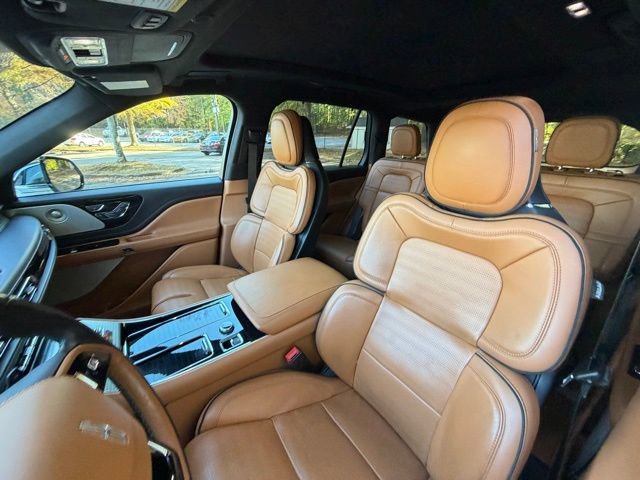 Used 2020 Lincoln Aviator Black Label w/ Dynamic Handling Package image 12