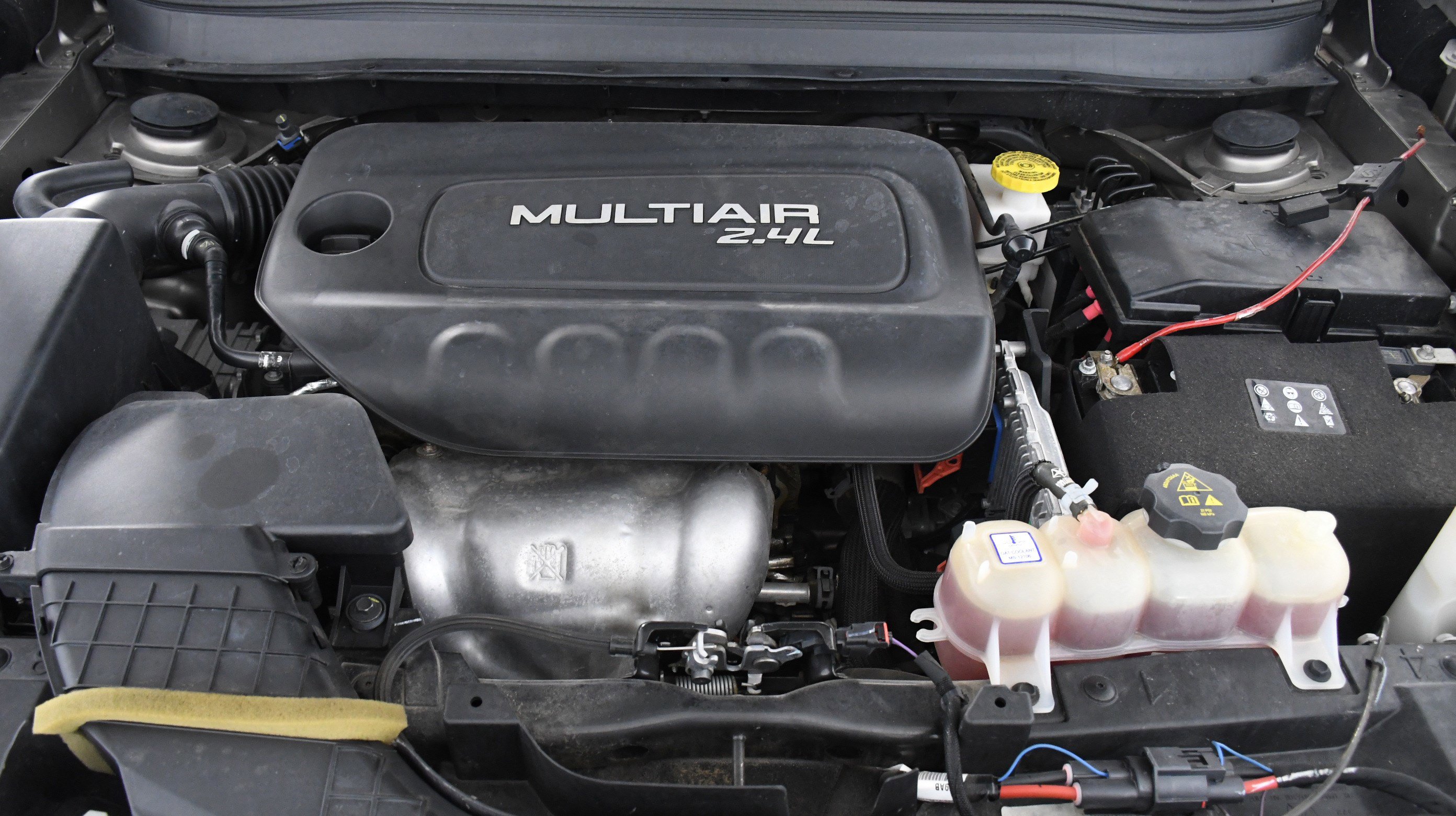 Used 2019 Jeep Cherokee Latitude w/ Popular Appearance Group image 35