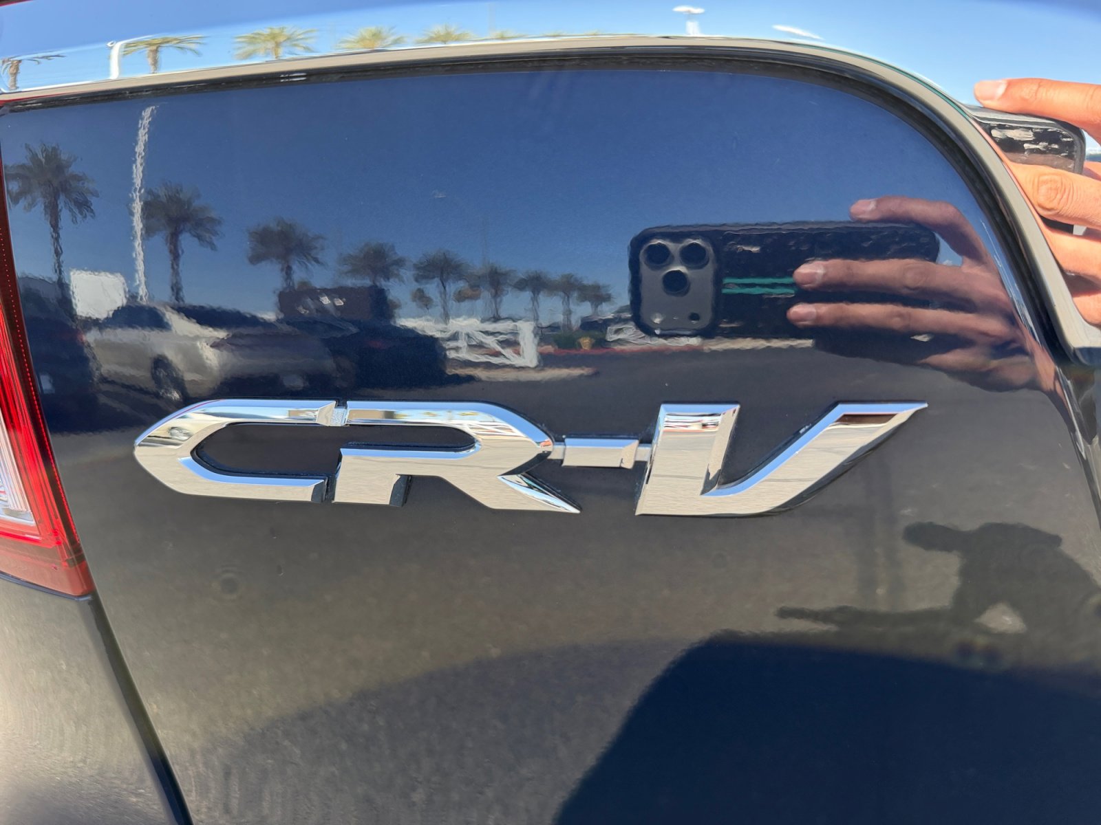 Used 2015 Honda CR-V LX image 24