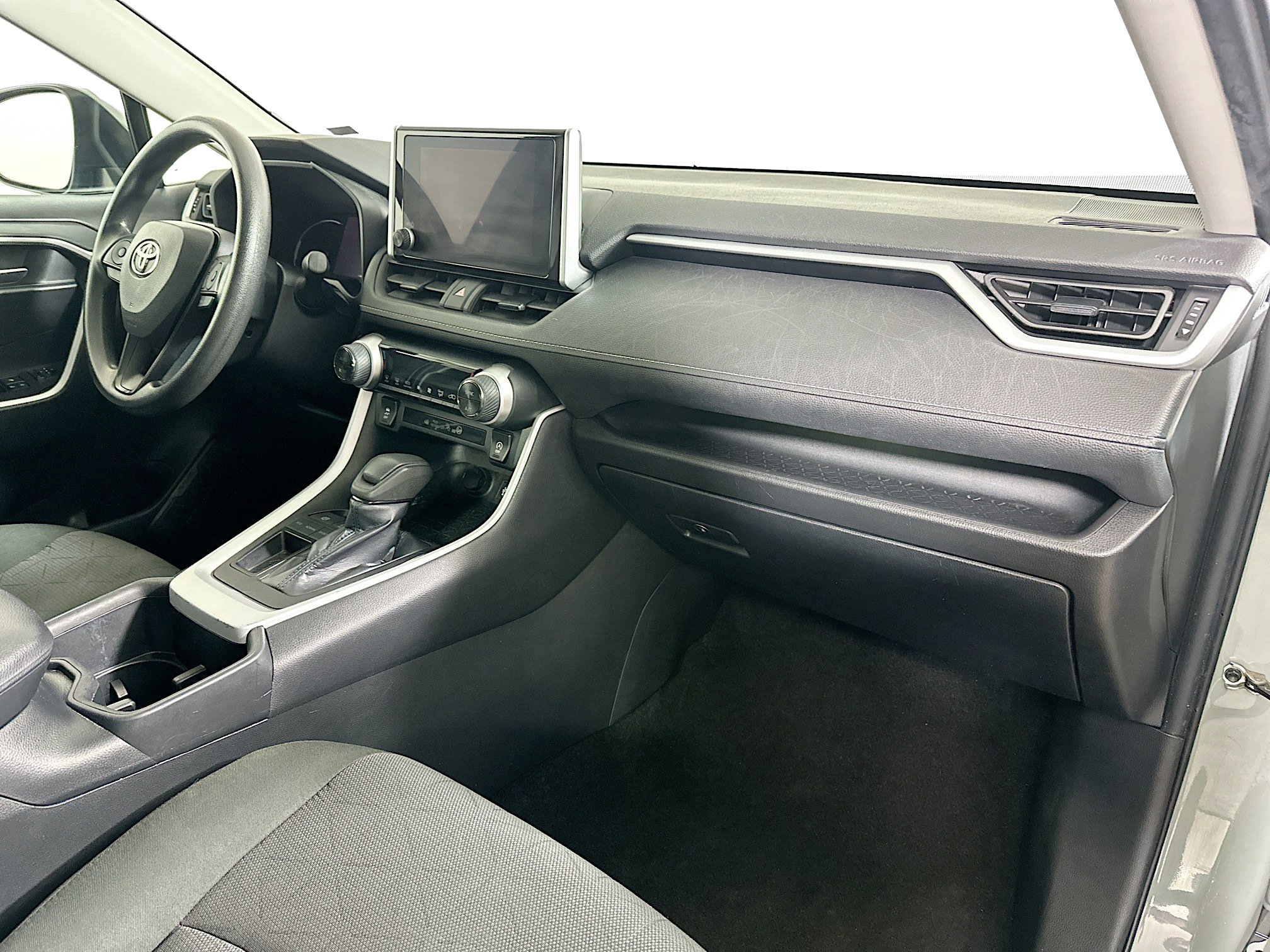 Used 2023 Toyota RAV4 XLE image 26