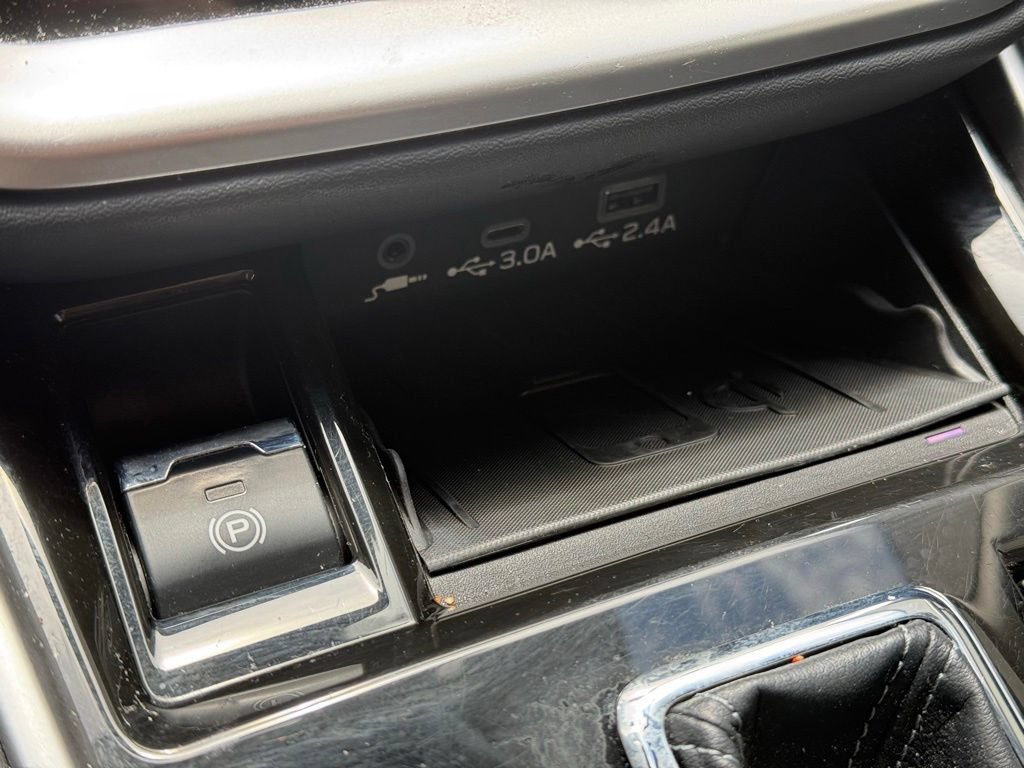 Certified 2023 Subaru Outback Touring XT AWD/4WD image 17