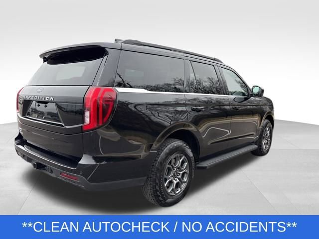 Certified 2025 Ford Expedition Active image 5