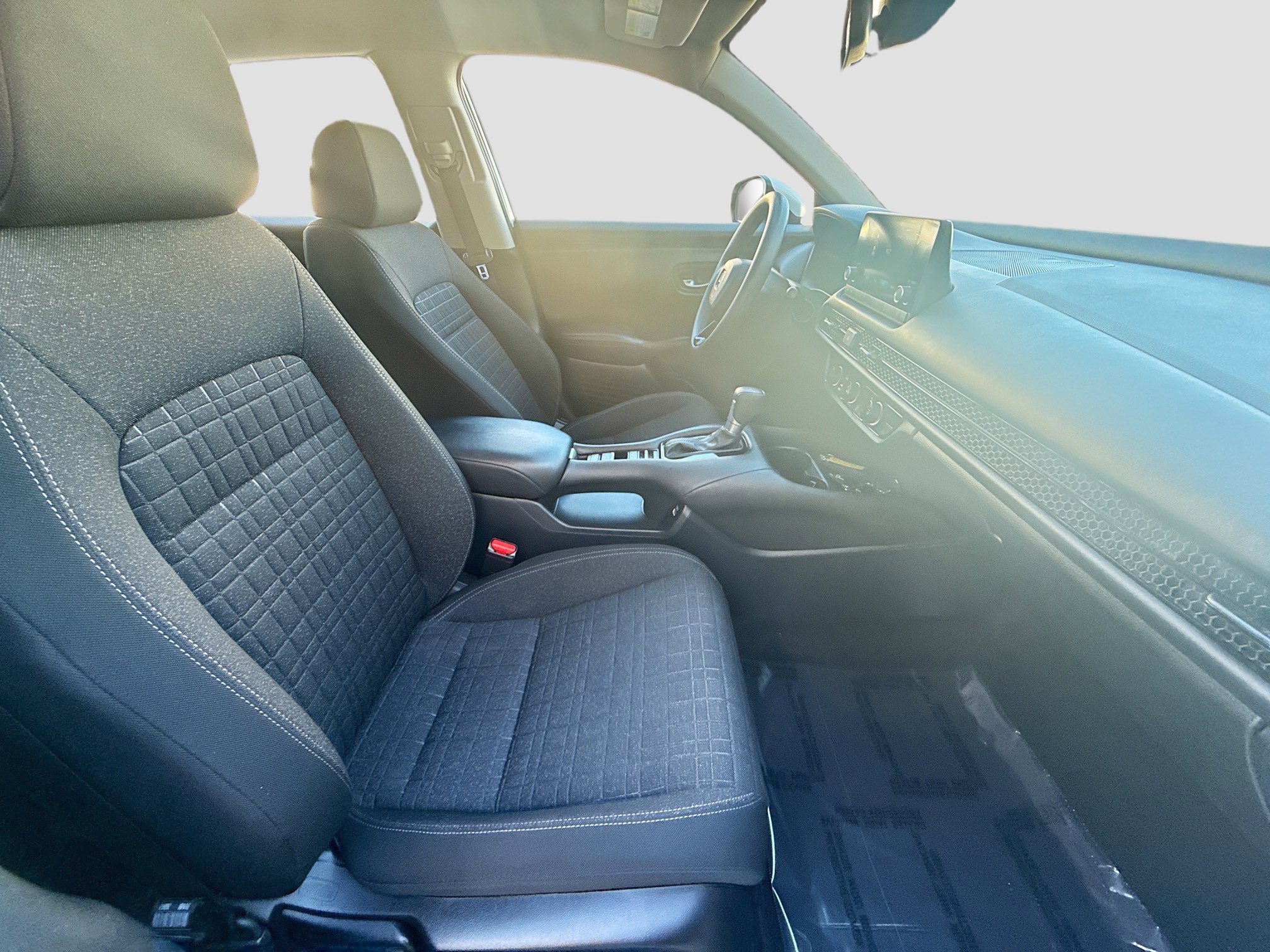 Certified 2023 Honda HR-V LX image 30