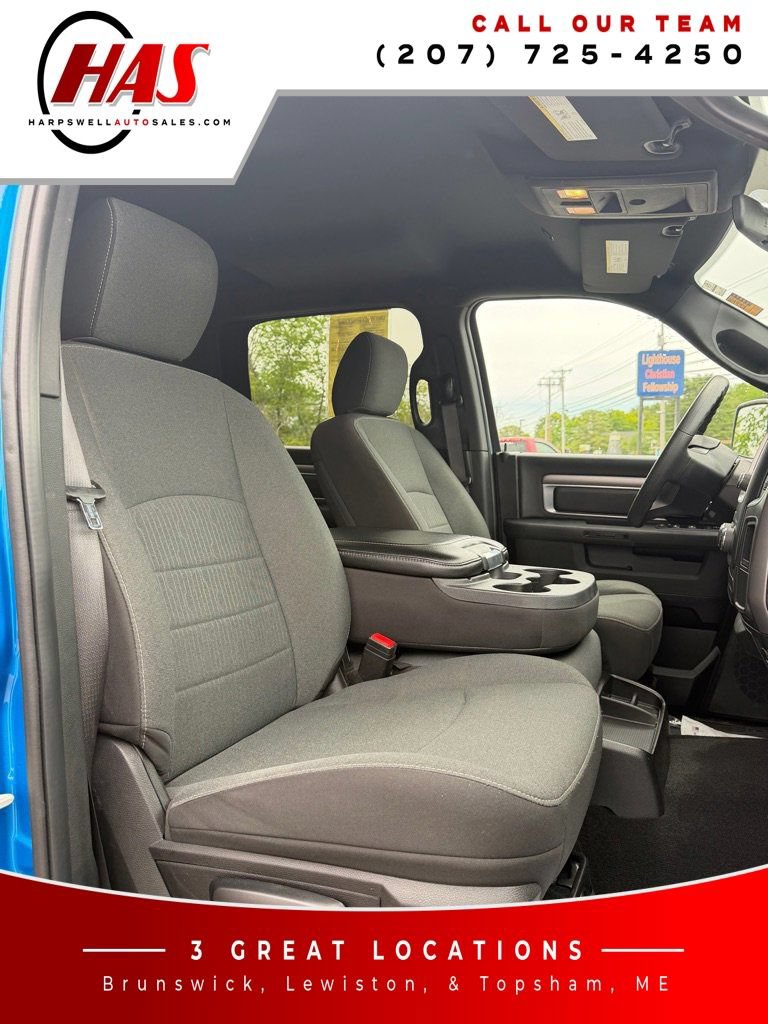 Used 2024 RAM 1500 Warlock AWD/4WD image 13