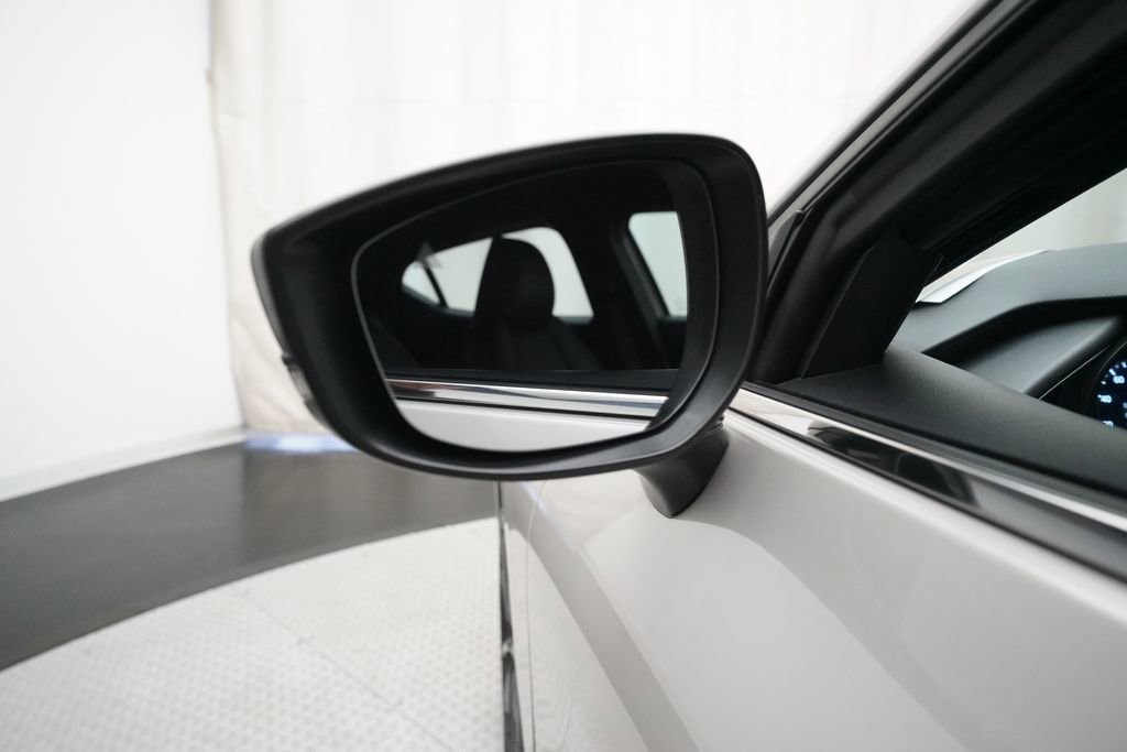 Used 2024 MAZDA MAZDA3 s image 25