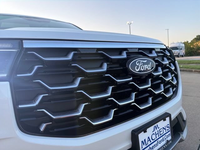 New 2027 Ford Explorer Platinum AWD/4WD image 13